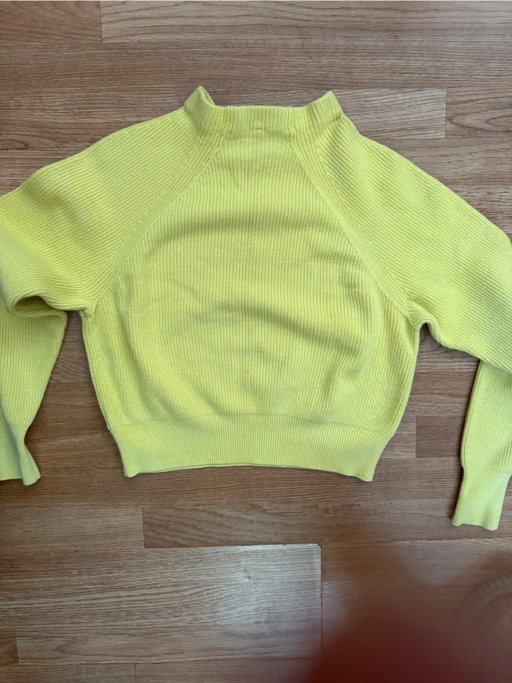 Free People Lemon Pop To Good Sweater Sz Small